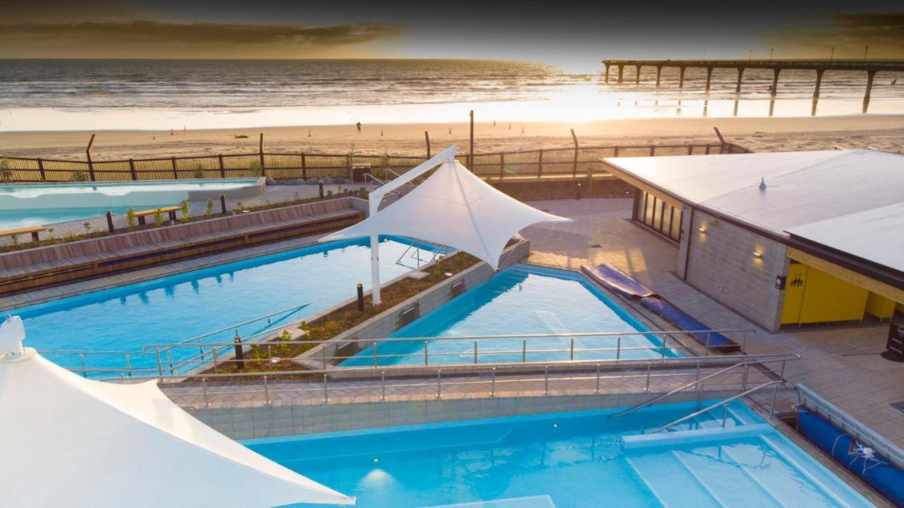 Beachside Bliss: 1 Bed 1 Bath Christchurch Ngoại thất bức ảnh
